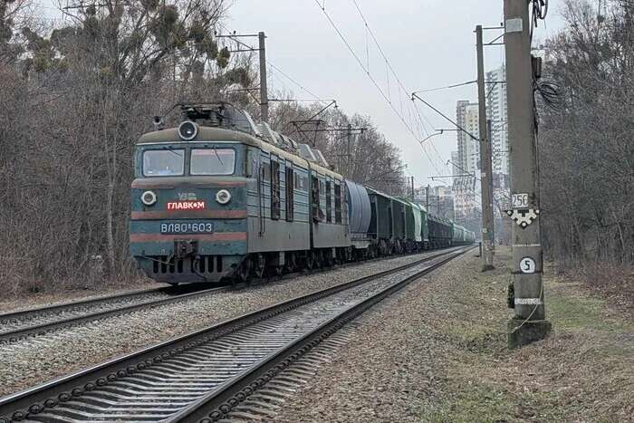 «Деякі підприємства вже зупинилися...». Найбільший металургійний холдинг країн попередив про наслідки зростання тарифів Укрзалізниці