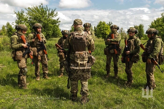 Росія нападе на Харків, якщо Україна відступить з Донеччини та Луганщини – Sky News