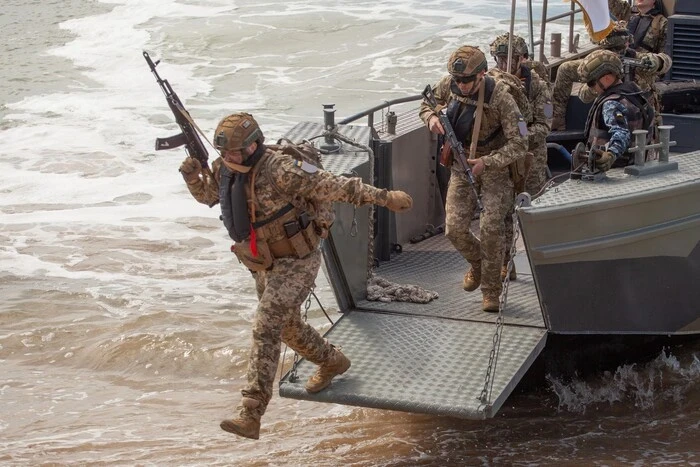 День морської піхоти України: скільки отримують морпіхи