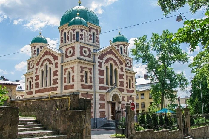 Львівська ОВА першою відзвітувала про те, що на території області припинила існування Московська церква