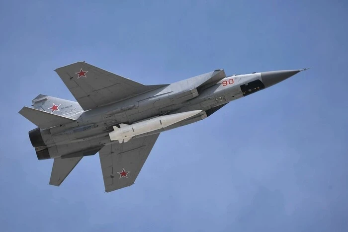 Чи зможе РФ масовано атакувати Україну? Розвідка підрахувала запаси ракет