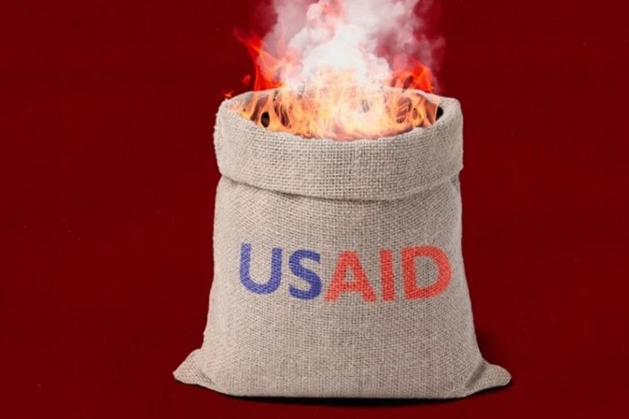 Адміністрація Трампа вирішила спалити 500 тонн печива для дітей з Афганістану та Пакистану
