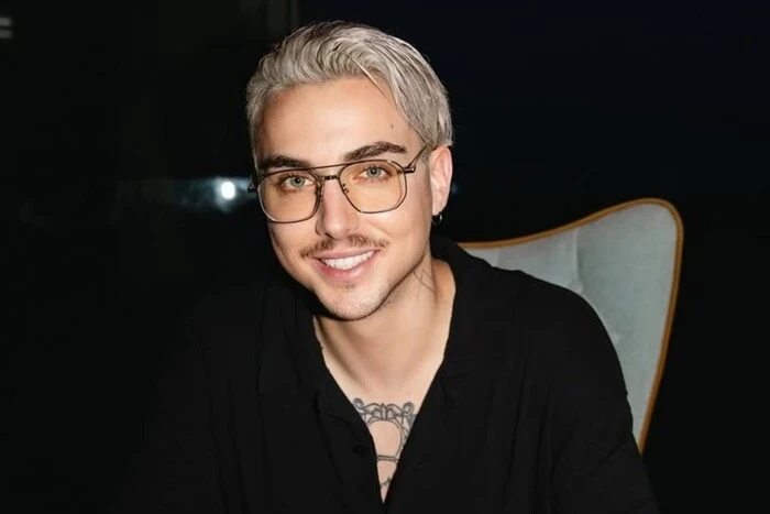 Melovin нарвався на хейт та відповів на закиди про звільнення зі служби