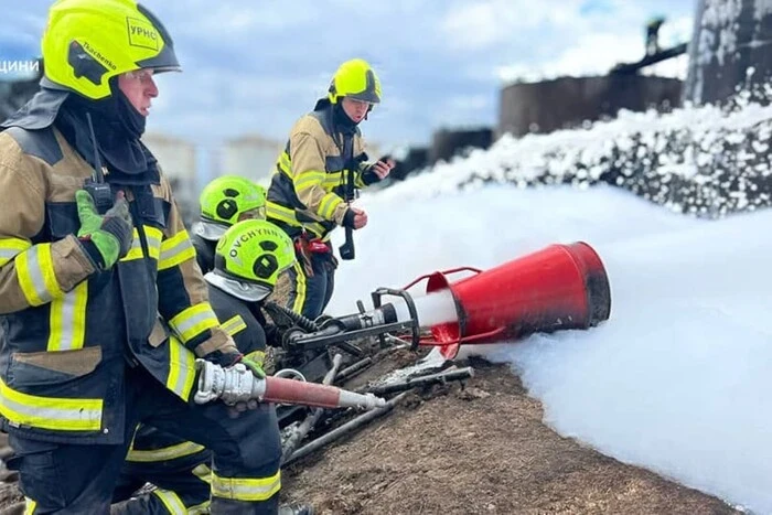 Ворог повторно атакував інфраструктурний обʼєкт у Бориспільському районі
