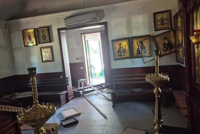 Російський удар пошкодив храм УПЦ МП в Києві