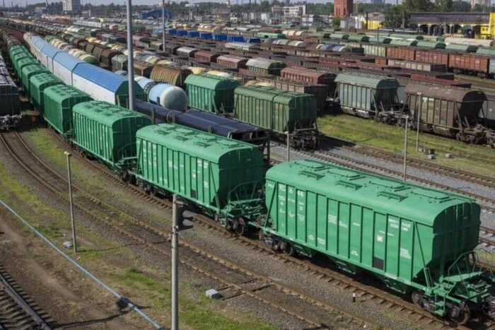 Промисловці закликали уряд не списувати вантажні вагони через вік: є ризик дефіциту рухомого складу