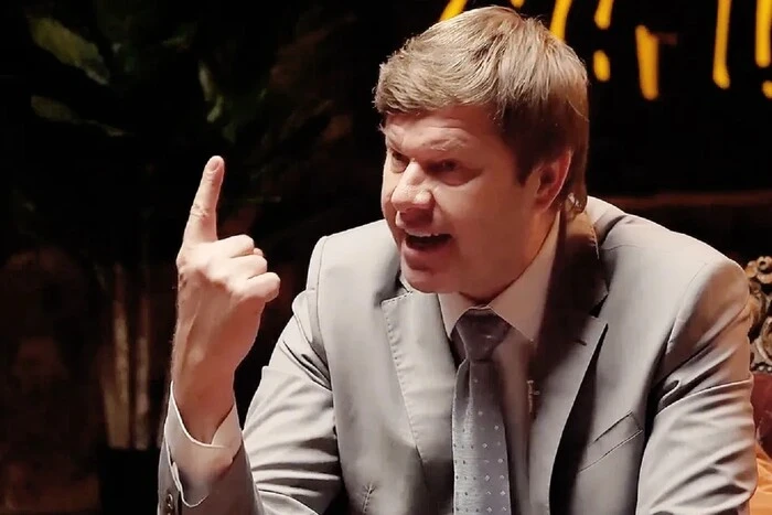 Пропагандист Губернієв влаштував істерику через рішення Литви відмовити у візах веслувальникам з РФ