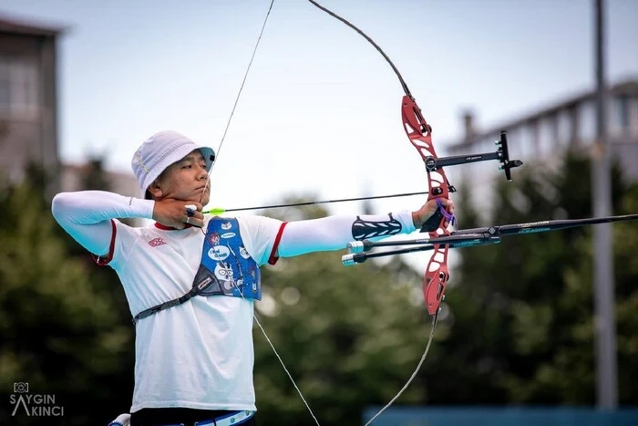 Росіянин, який допомагав шукати зниклого безвісти окупанта, здобув срібло Кубка світу
