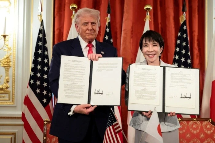 Обстріл Чернігівщини, зустріч Трампа з прем'єркою Японії: головне за ніч