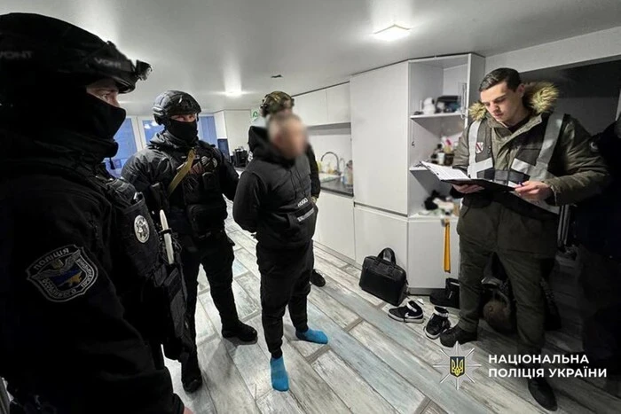 У Києві працювала мережа фішингових сall-центрів, яка ошукала десятки іноземців на майже 3 млн грн (фото)