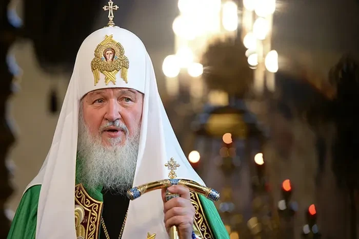«Безпрецедентний крок». Патріарх Кирило визнав цивільний шлюб