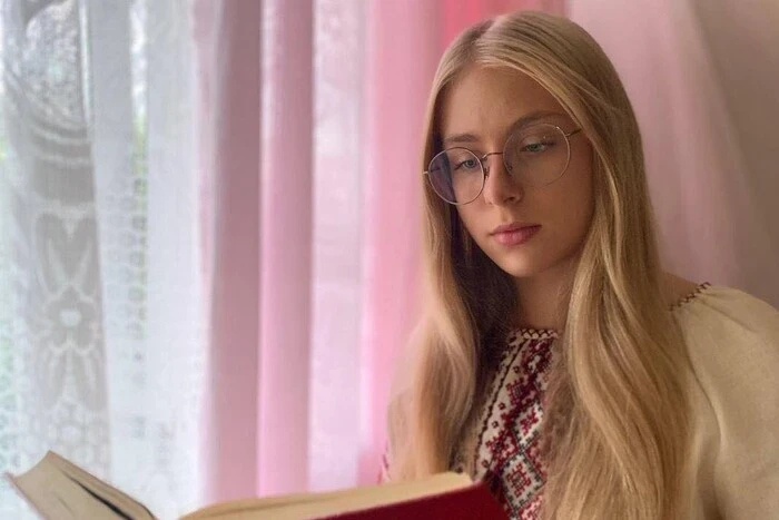 У Києві ворожий дрон обірвав життя матері та доньки: що про них відомо