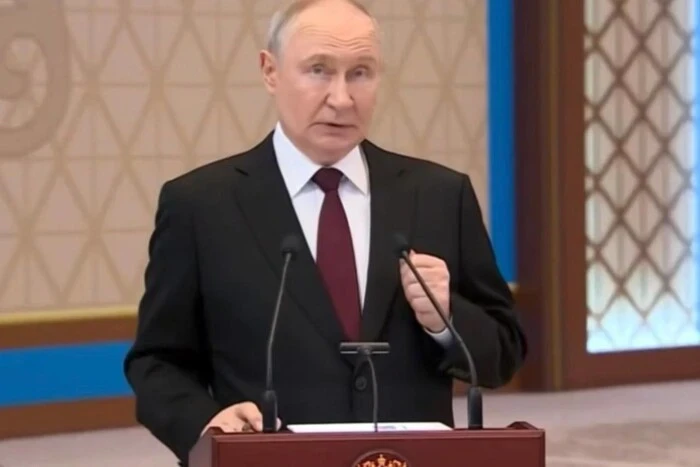 Путін заявив, що Росія має засоби зрівняти із землею всіх, хто загрожує їй