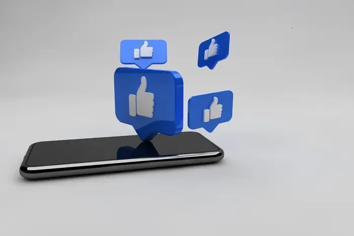 У Facebook та Instagram стався збій