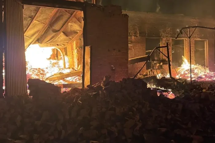 Удар по Охтирці: пошкоджено багато осель, серед постраждалих є діти