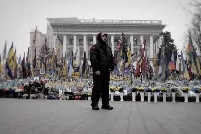 «Має знати кожен». Український репер вразив треком, написаним на пророчий вірш Павличка