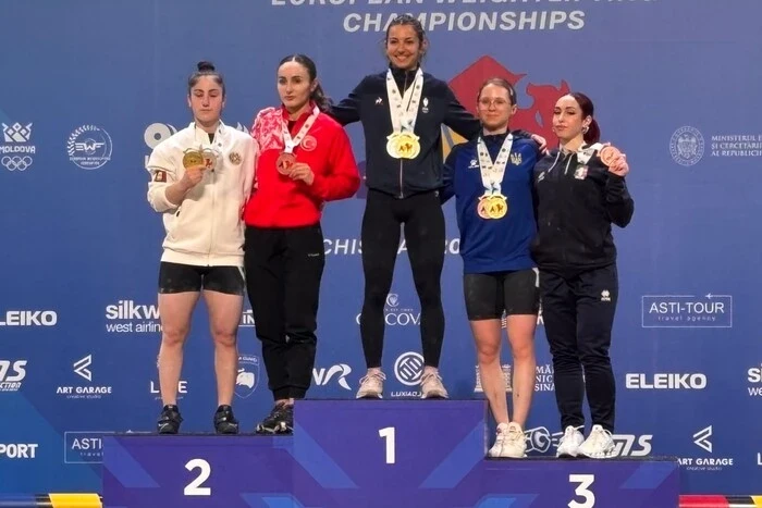 Івженко здобула дві нагороди чемпіонату Європи з важкої атлетики