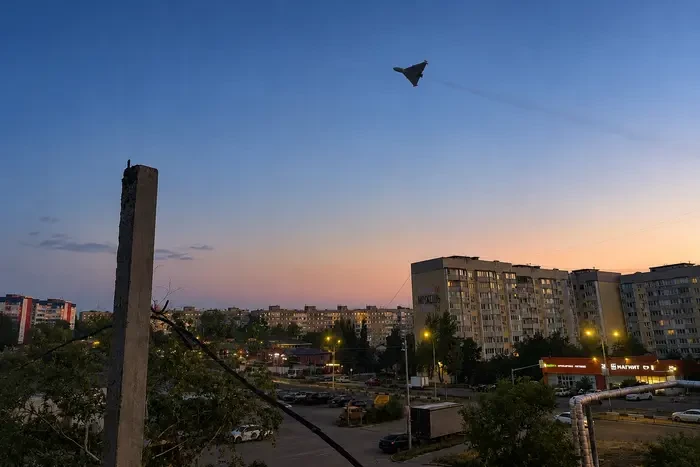 Безпілотники атакували стратегічний аеродром в Енгельсі
