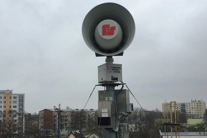 Латвія оголосила про перевірку сирен і системи мобільного оповіщення