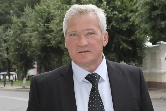 Російський політик поскаржився, що на кордоні з Литвою у нього відібрали горілку