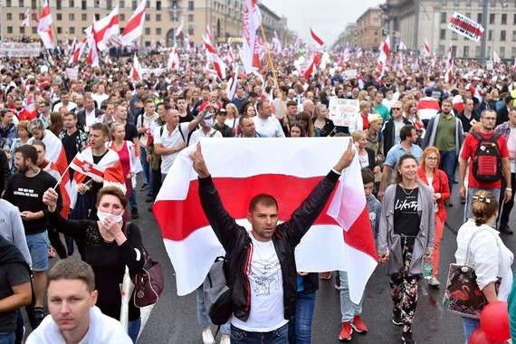 МЗС Великої Британії закликає до повторних виборів президента Білорусі