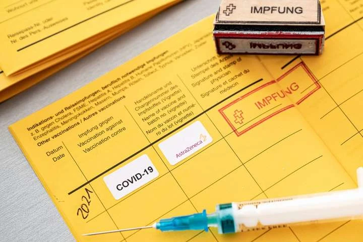Для в'їзду в ЄС щепленим українцям все одно потрібен буде ПЛР-тест