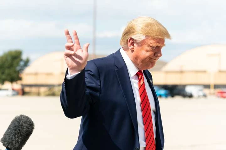 Трамп визнав перемогу Байдена