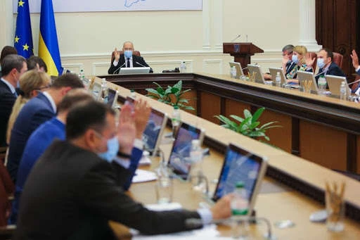 Уряд буде проводити засідання в режимі онлайн