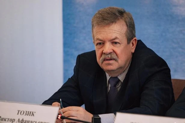 Через коронавірус Білорусь може закрити маршрути в Україну
