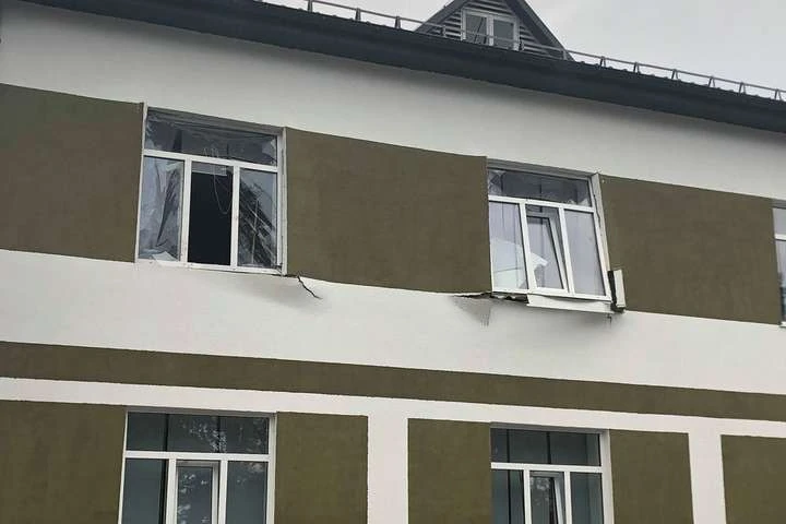 У гуртожитку навчального центру «Десна» стався вибух: загинув військовий