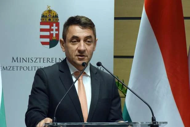 Скандал на Закарпатті: Україна не пустила в Ужгород угорського урядовця