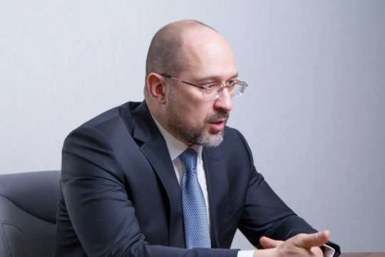 Прем’єр стверджує, що ситуація з Конституційним судом не вплине на співпрацю з МВФ