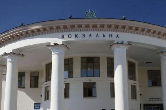 На станції метро «Вокзальна» побудують другий вихід