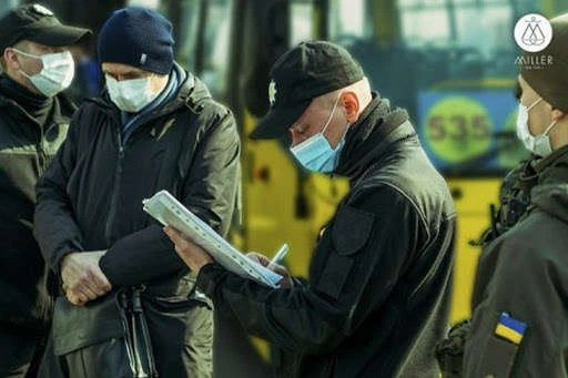 За порушення карантину вже покарано понад 30 тисяч українців – глава Нацполіції