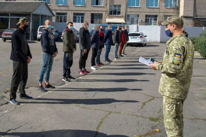 Міноборони: план з осіннього призову вже виконано на 40%