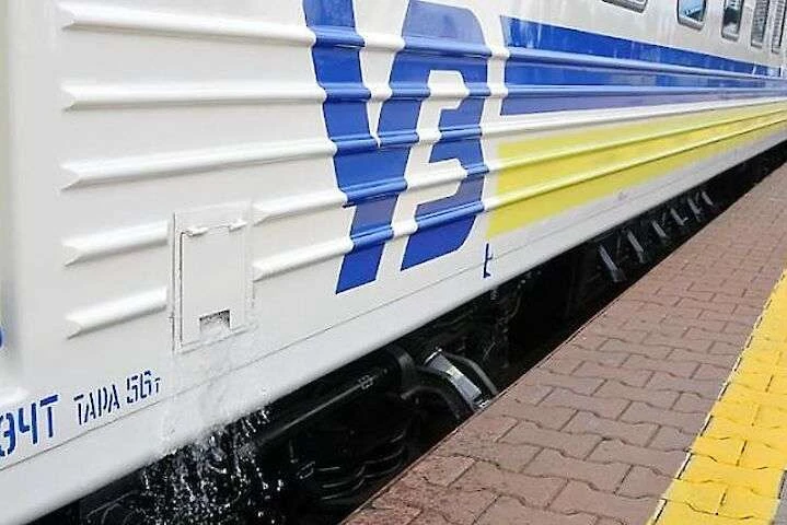 Підвищення тарифів на передачу електроенергії доб'є Укрзалізницю, – експерт
