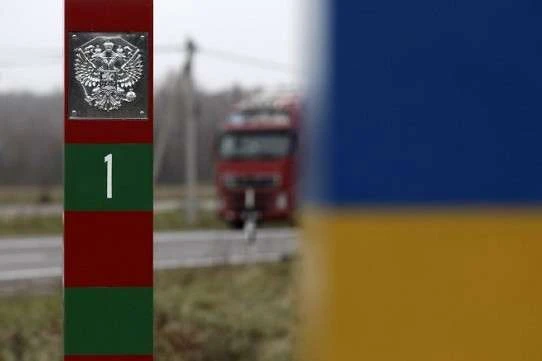 Виїзд з Білорусі в Україну стане платним: що відомо