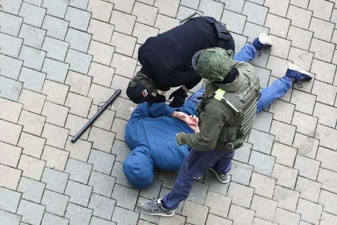 У Білорусі почалися затримання учасників акції протесту (відео)