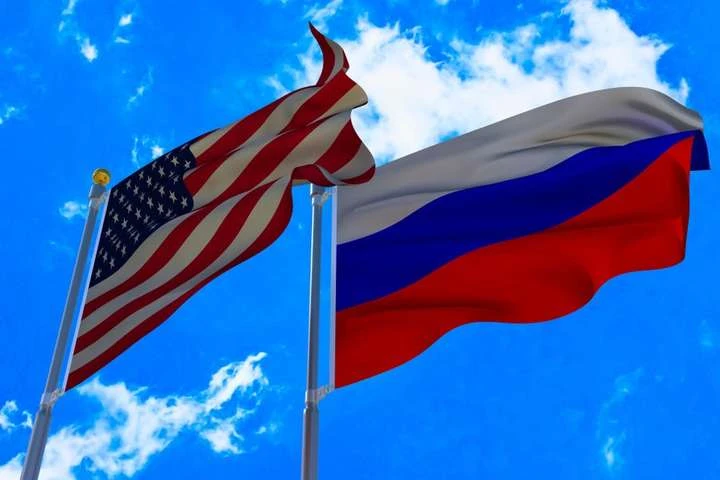 Росія продовжує бути америкоцентричною країною