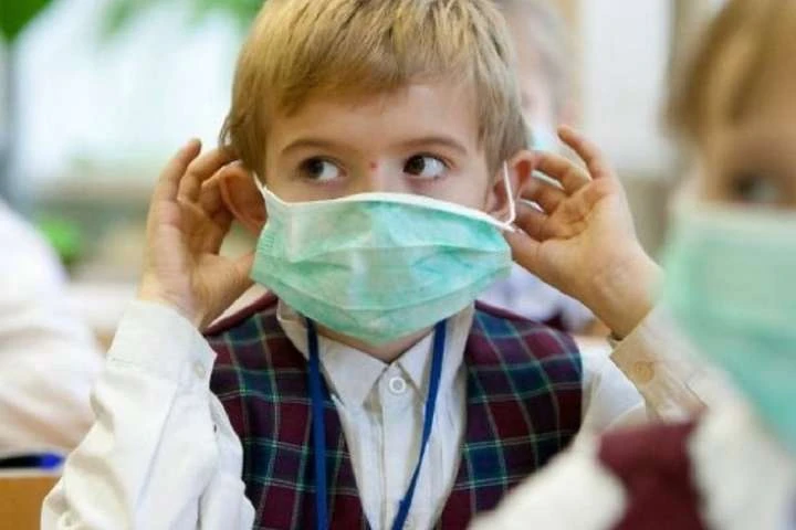 Чернівецька міськрада дозволила роботу шкіл і дитсадків з 1 вересня
