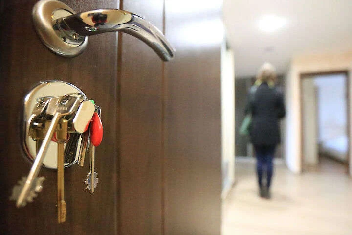 У Києві «на гарячому» зловили шахрая, що хотів заволодіти квартирою