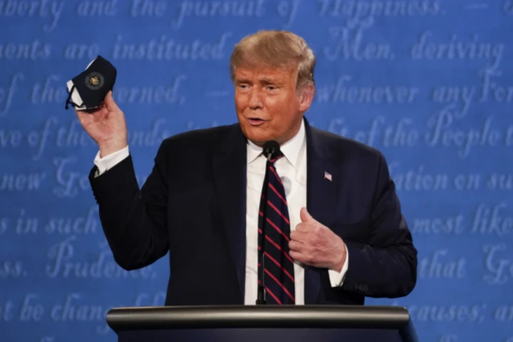 Twitter позначив допис Трампа про імунітет до Covid-19 таким, що «вводить в оману»