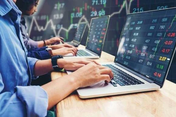 МВФ поліпшив прогноз щодо впливу пандемії на світову економіку