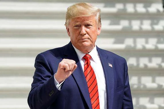 Трамп звинуватив Байдена в провокуванні расового розколу Америки