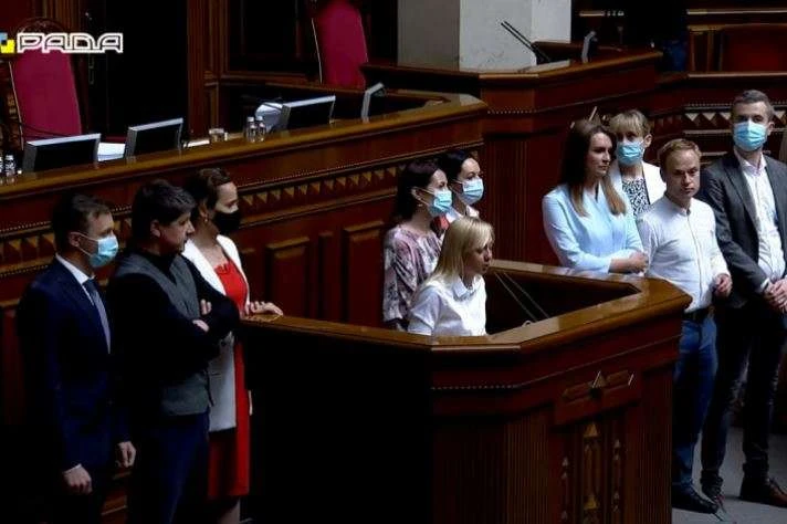 Фракція «Голос» офіційно розкололася