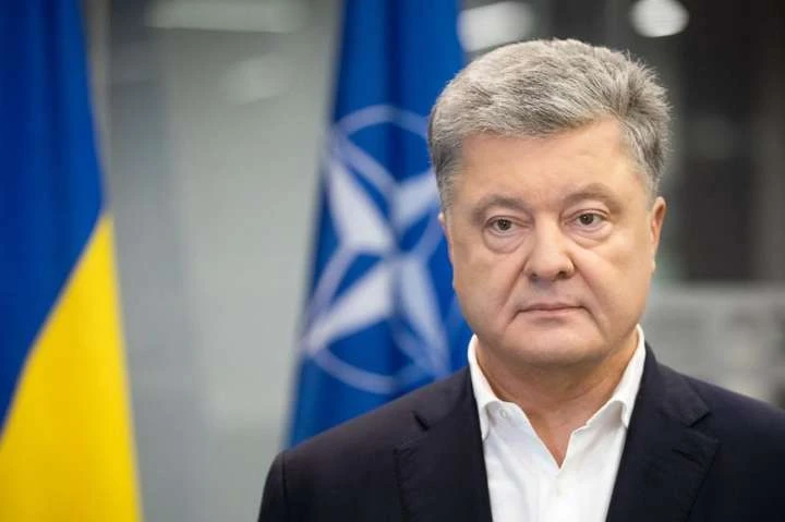 Порошенко: бюджет-2021 це результат безглуздої економічної політики нинішньої влади