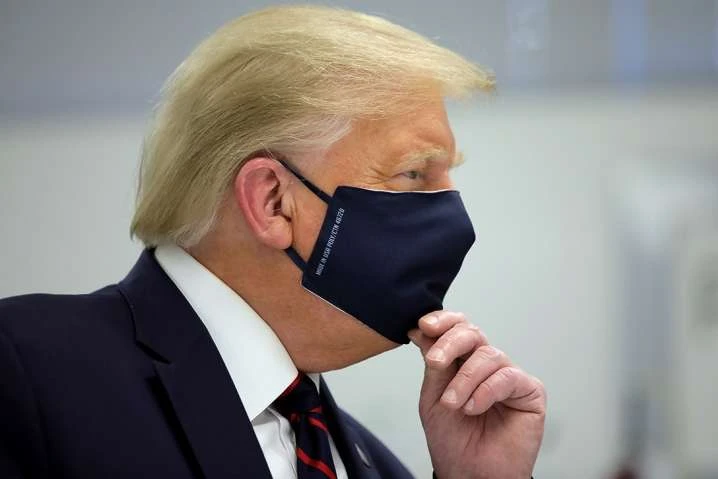 Дональд Трамп звинуватив лікарів у навмисному збільшенні кількості нових хворих на Covid-19