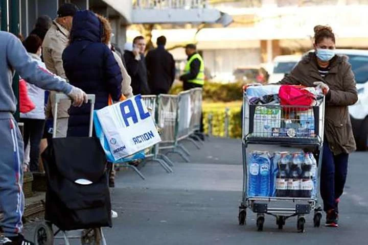 Закриті магазини та дистанційна робота: Бельгія знову запровадила жорсткий карантин