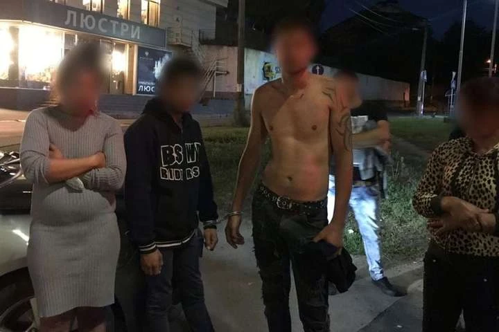 Біля Деміївського ринку сталася серйозна бійка з пограбуванням