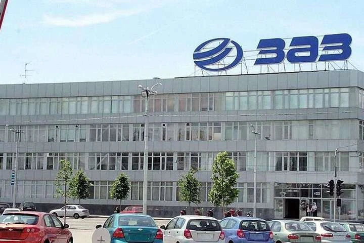 Автозавод ЗАЗ починає виробництво автомобілів Renault для українського ринку